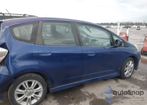 2010 Honda Fit Sport z USA, uszkodzony, nr VIN JHMGE8H43AS005509